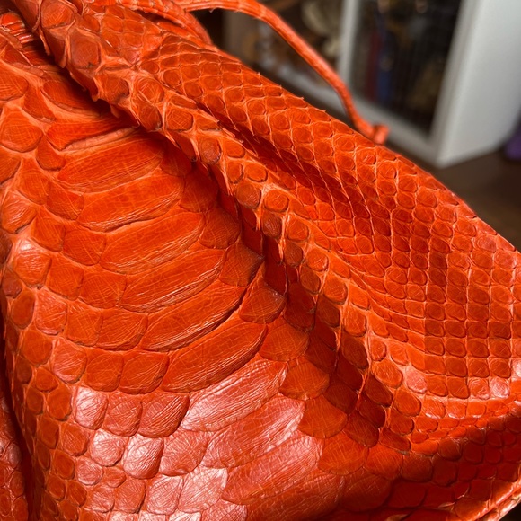 Hunting Season | Small Python Bucket Bag - Picture 4 of 5